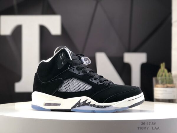 Air Jordan 5 Retro 'Oreo' 2021 CT4838-011 - Image 2
