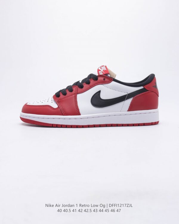 Air Jordan 1 Retro Low OG 'Chicago' 705329-600 - Image 2