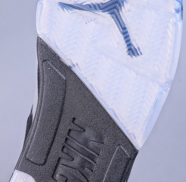 Air Jordan 5 OG 'Metallic' 2016 845035-003 - Image 4