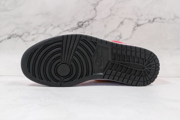 Air Jordan 1 Retro High OG 'Light Fusion Red' 555088-603 - Image 5