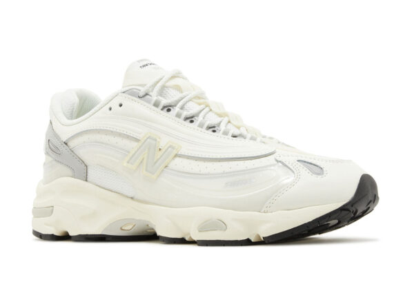 New Balance 1000 - Image 2