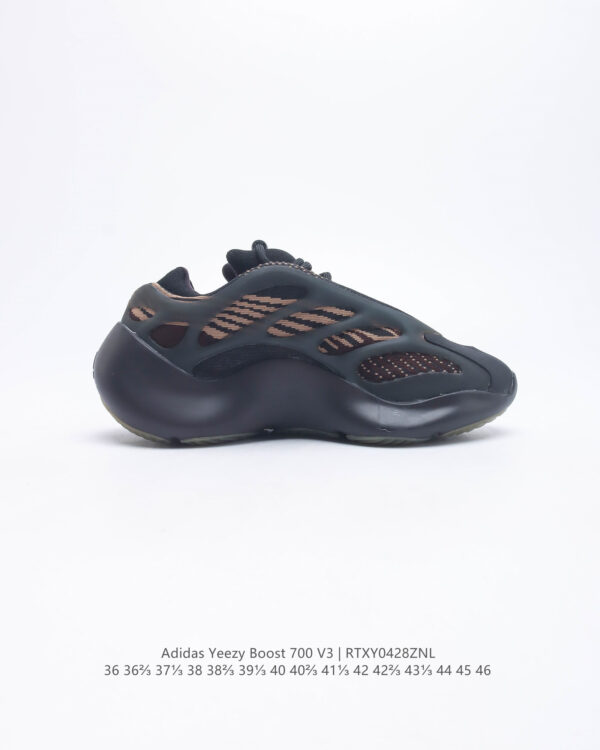 Yeezy 700 V3 Clay Brown GY0189 - Image 4