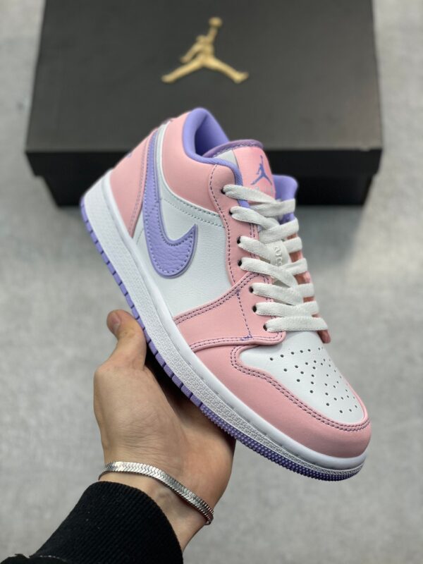 Air Jordan 1 Low SE Arctic Punch CK3022-600 - Image 2