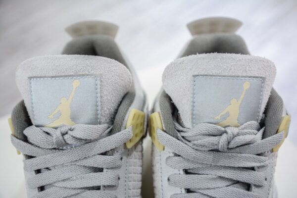 Air Jordan 4 Retro SE 'Craft Photon Dust' DV3742-021 - Image 3