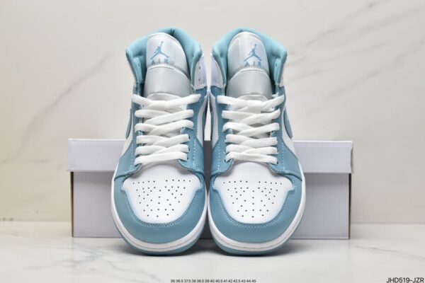 Wmns Air Jordan 1 Mid 'University Blue' BQ6472-141 - Image 8