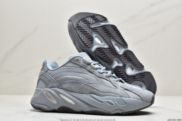 Yeezy Boost 700 V2 Hospital Blue FV8424 - Image 4