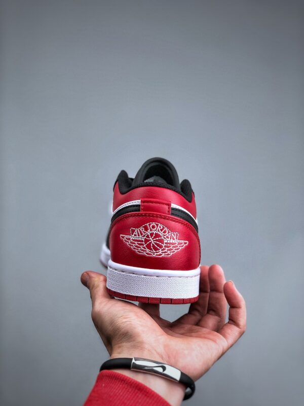 Air Jordan 1 Low Bred Toe - Image 7
