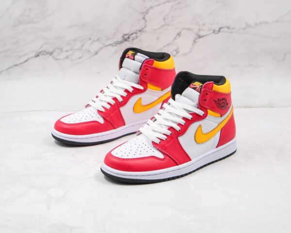 Air Jordan 1 Retro High OG 'Light Fusion Red' 555088-603 - Image 7