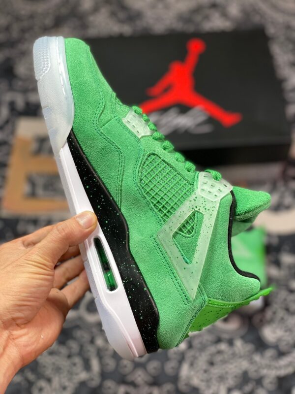 Jordan 4 Retro Wahlburgers - Image 2