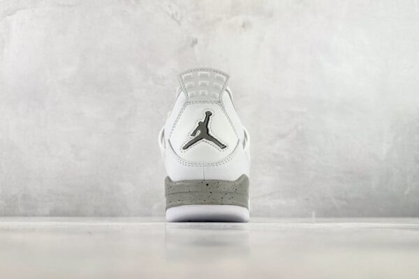 Air Jordan 4 Retro White Oreo - Image 11