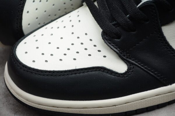 Air Jordan 1 Retro High OG 'Dark Mocha' 555088-105 - Image 6