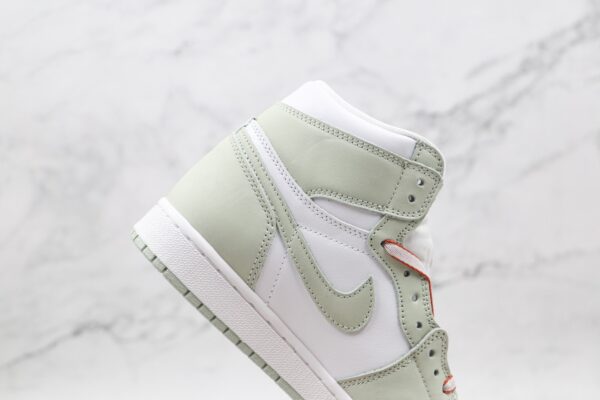Wmns Air Jordan 1 Retro High OG 'Seafoam' CD0461-002 - Image 10