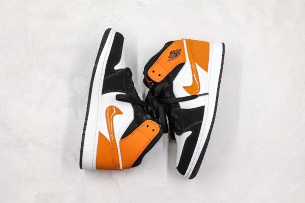 Air Jordan 1 Mid 'Shattered Backboard' 554724-058 - Image 4