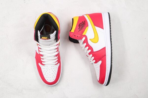Air Jordan 1 Retro High OG 'Light Fusion Red' 555088-603 - Image 2