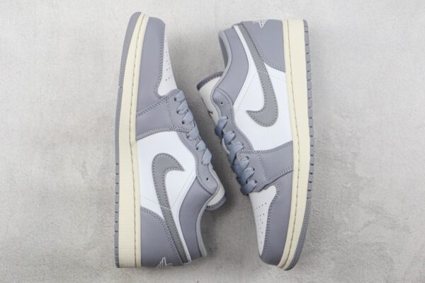 Air Jordan 1 Low Stealth Grey White Sail 553558-053 - Image 4