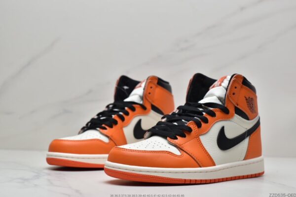 Air Jordan 1 Retro High OG 'Shattered Backboard Away' 555088-113 - Image 5