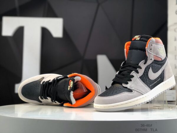Air Jordan 1 Retro High OG 'Neutral Grey' 555088-018 - Image 7