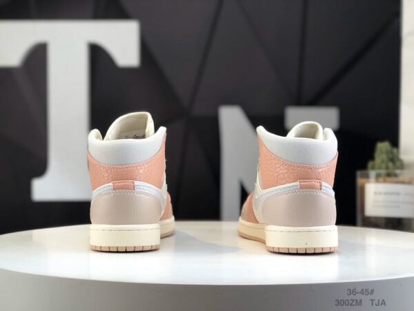 Air Jordan 1 Mid 'Milan' CV3044-100 - Image 7