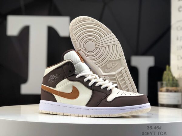 Wmns Air Jordan 1 Mid SE 'Cream Dark Chocolate' DO6699-200 - Image 6