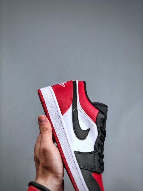 Air Jordan 1 Low Bred Toe - Image 9