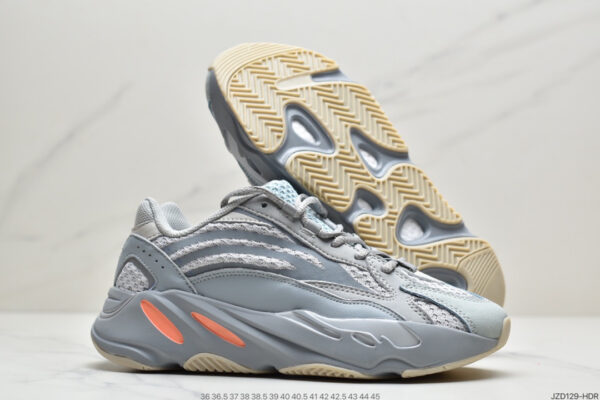 Yeezy Boost 700 V2 Hospital Blue FV8424 - Image 7