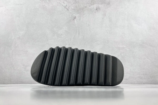 adidas Yeezy Slides 'Onyx' HQ6448(Recommend two sizes up) - Image 7