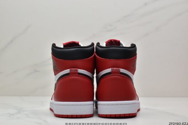 Air Jordan 1 Retro High OG 'Chicago' 2015 - Image 7