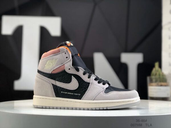 Air Jordan 1 Retro High OG 'Neutral Grey' 555088-018 - Image 2