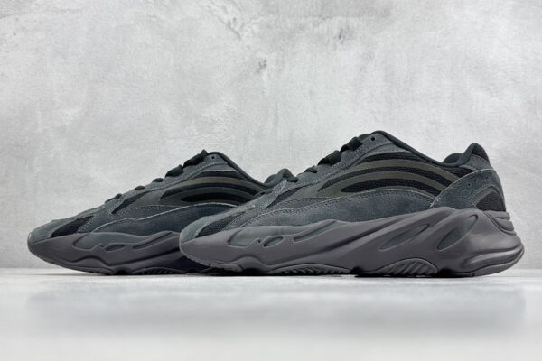 Yeezy Boost 700 V2 Vanta FU6684 - Image 6