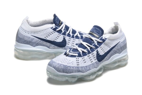 Nike Vapormax Flyknit - Image 3