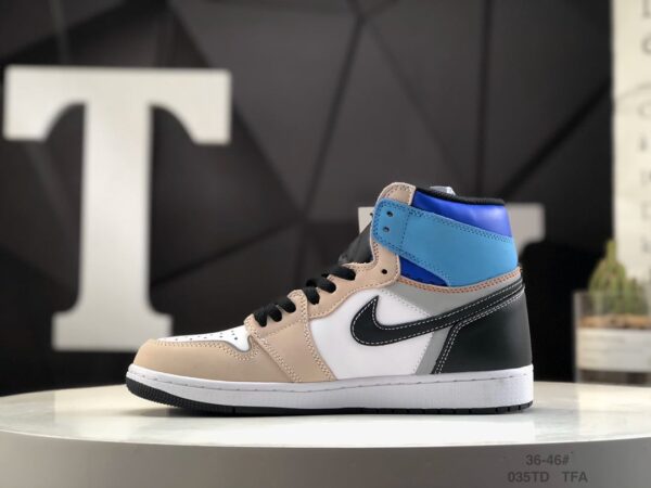 Air Jordan 1 Retro High OG 'Prototype' DC6515-100 - Image 3