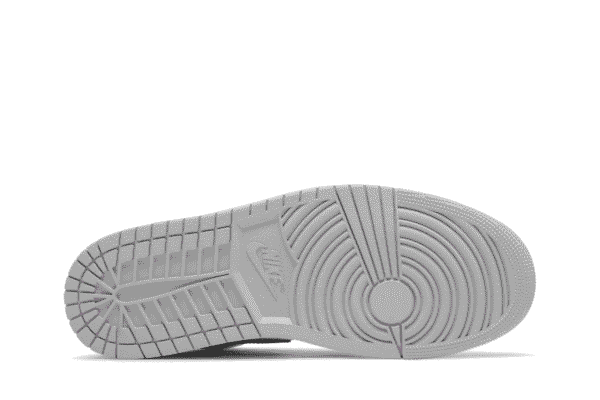Air Jordan 1 Retro High OG Stage Haze - Image 15