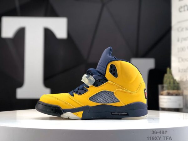 Air Jordan 5 Retro SP 'Michigan' CQ9541-704 - Image 3