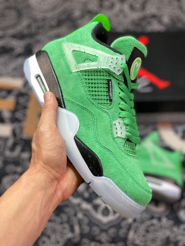 Jordan 4 Retro Wahlburgers - Image 4