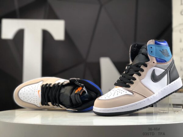 Air Jordan 1 Retro High OG 'Prototype' DC6515-100 - Image 7