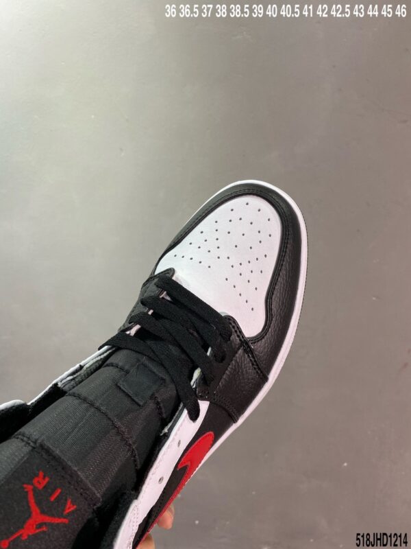 Air Jordan 1 Mid GS 'Chile Red' 554725-075 - Image 6