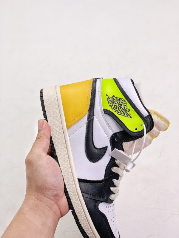 Air Jordan 1 Retro High OG 'Volt Gold' 555088-118 - Image 8