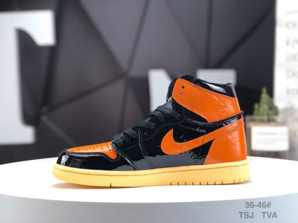 Air Jordan 1 Retro High OG Shattered Backboard 3.0 - Image 5