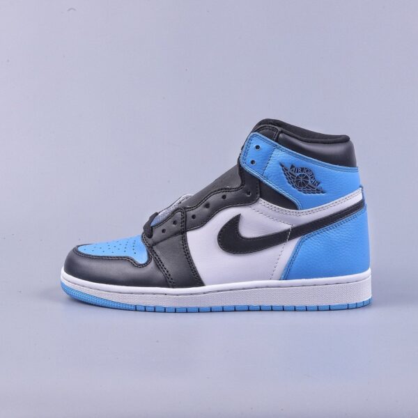 Air Jordan 1 Retro High OG 'UNC Toe' DZ5485-400 - Image 2