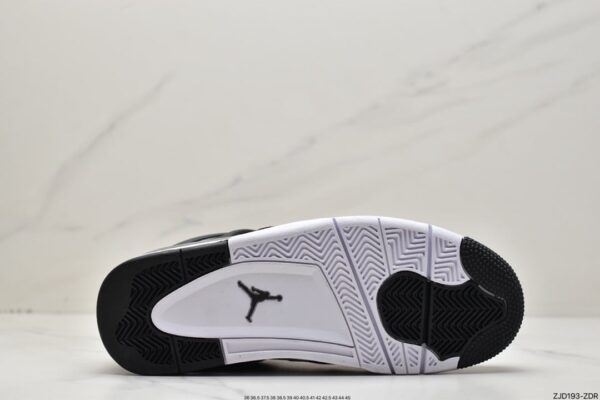 Air Jordan 4 Retro Royalty - Image 6