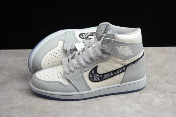 Dior x Air Jordan 1 High CN8607-002 - Image 9