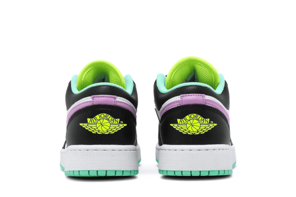 Air Jordan 1 Low GS 'White Violet Shock' 553560-151 - Image 4