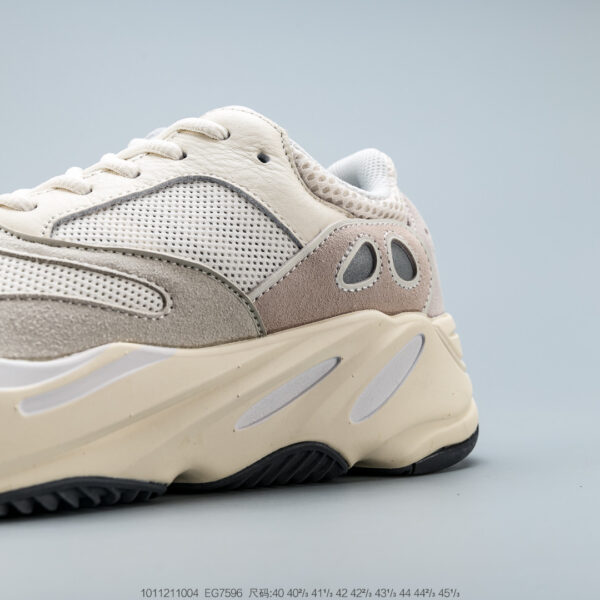 Yeezy Boost 700 Analog EG7596 - Image 6