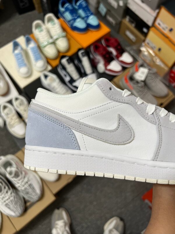 Air Jordan 1 Low 'Paris' CV3043-100 - Image 10
