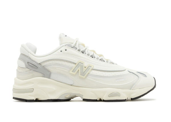 New Balance 1000