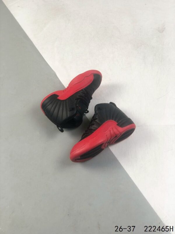 Air Jordan 12 Retro 'Flu Game' 2016 130690-002 - Image 3