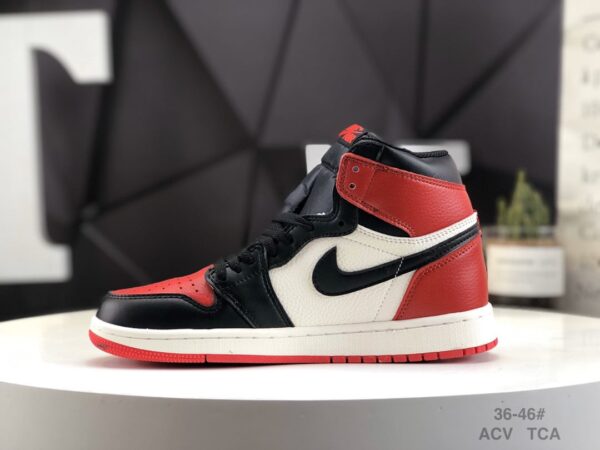 Air Jordan 1 Retro High OG 'Bred Toe' 555088-610 - Image 7