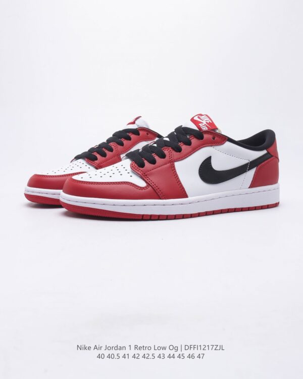 Air Jordan 1 Retro Low OG 'Chicago' 705329-600 - Image 3