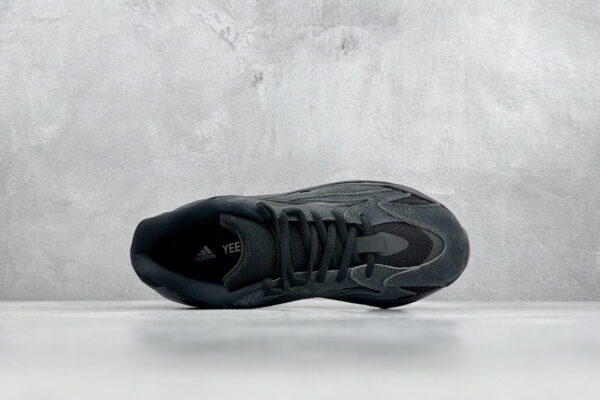 Yeezy Boost 700 V2 Vanta FU6684 - Image 4