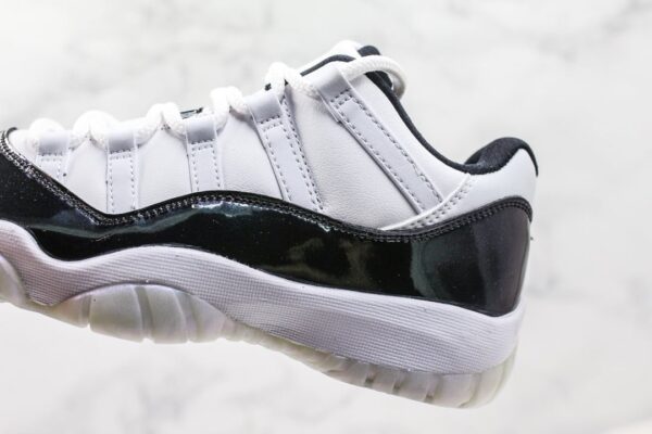Air Jordan 11 Retro Low 'Emerald' 528895-145 - Image 8